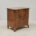 671900 Chest of drawers
